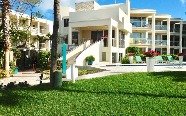 White House Villa at Coral Gardens