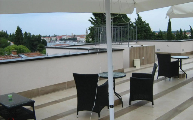 Hotel Villa Karda