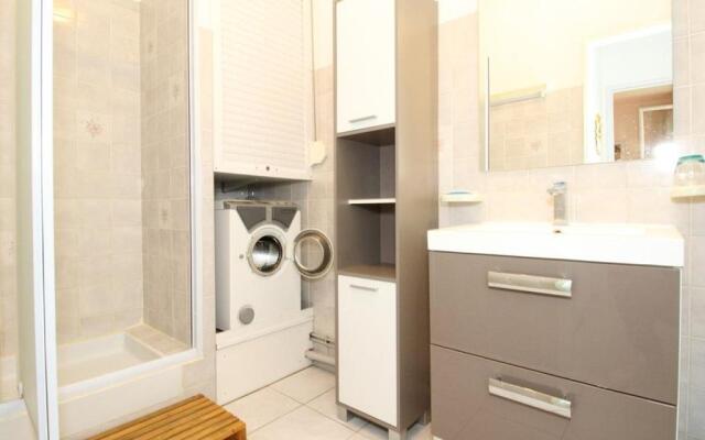 Appartement Balaruc-les-Bains, 2 pièces, 4 personnes - FR-1-553-93