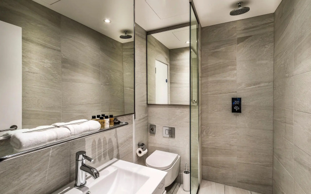 The Knaresborough by Aura Collection