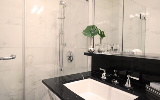 The Iroquois New York