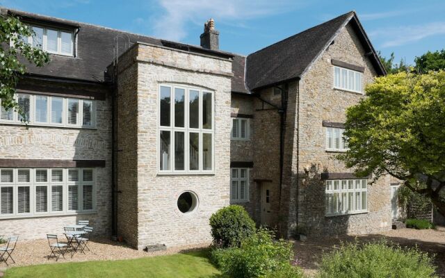 Old Parsonage House