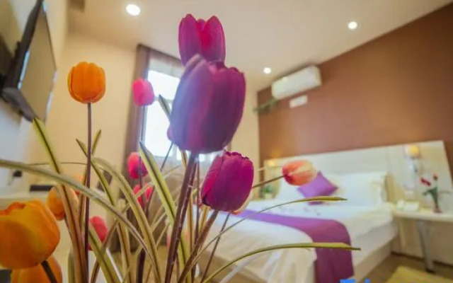 Tiandi Renhe Business Hotel Erqi Road