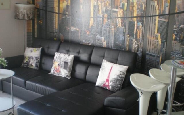 Las Floritas Apartments