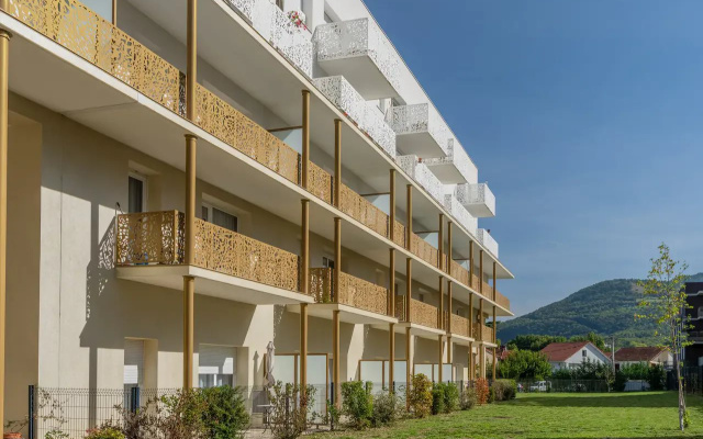 Quality Aparthotel Grenoble Sud