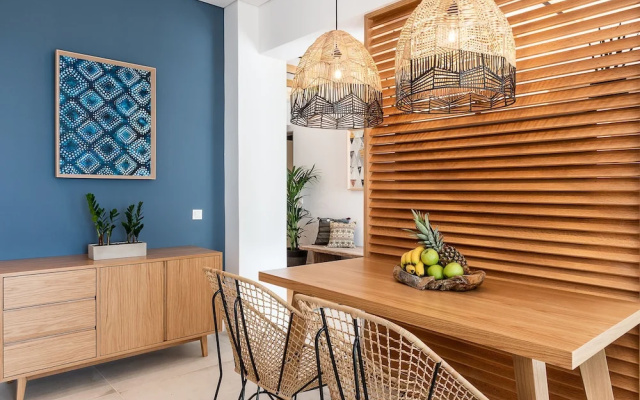 Blue Island Luxury Apartment