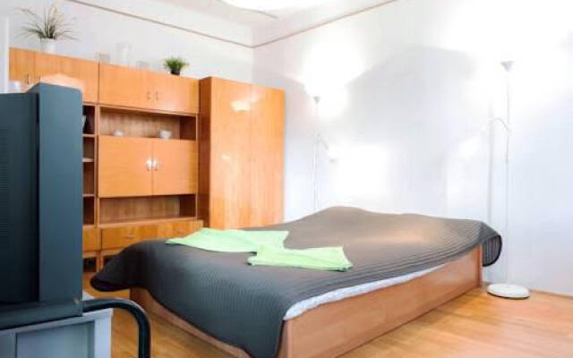 Green Belt Apartment
