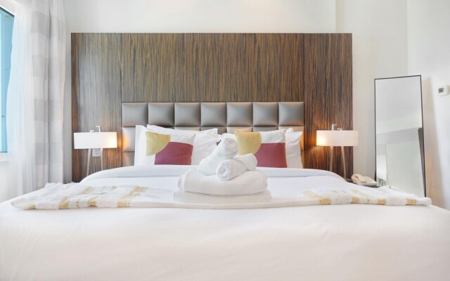 Bright and Stylish 1BR in JLT