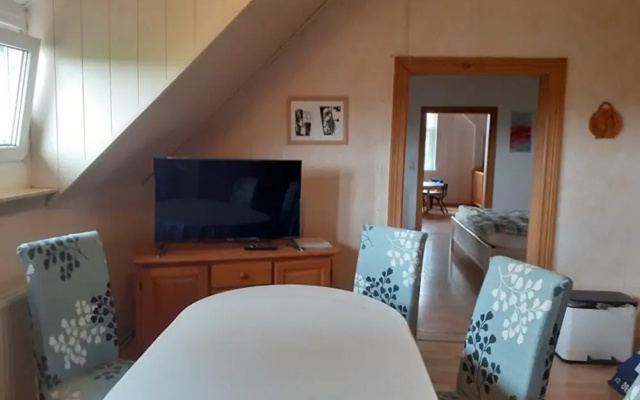 Spacious Farmhouse in Friedrichsfeld near Forest