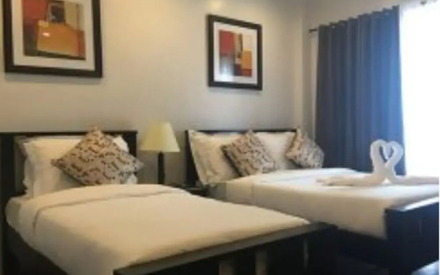 OYO 889 Amboy Hometel