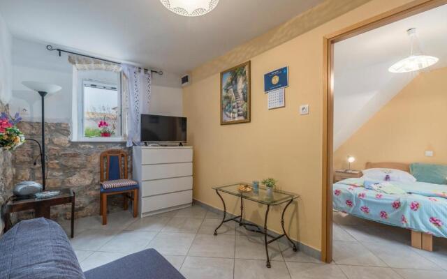 Apartment Dida Sime with Whirlpool
