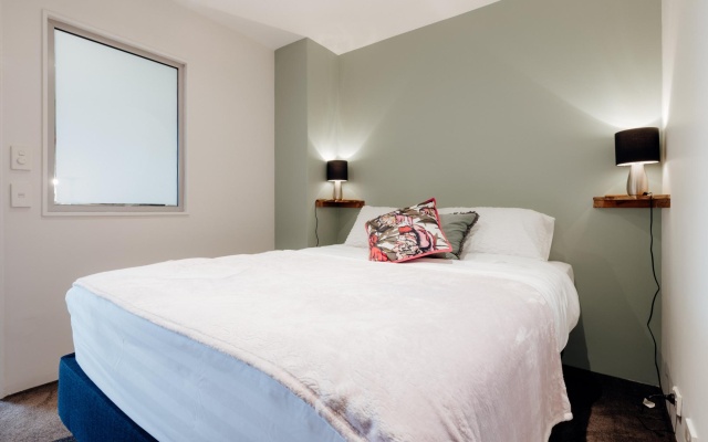 Newly refurbished 1 bedroom apt near Spark Arena *FREE WIFI* – Guest Rooms – Auckland