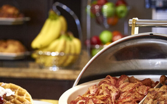 Staybridge Suites Hamilton Downtown by IHG