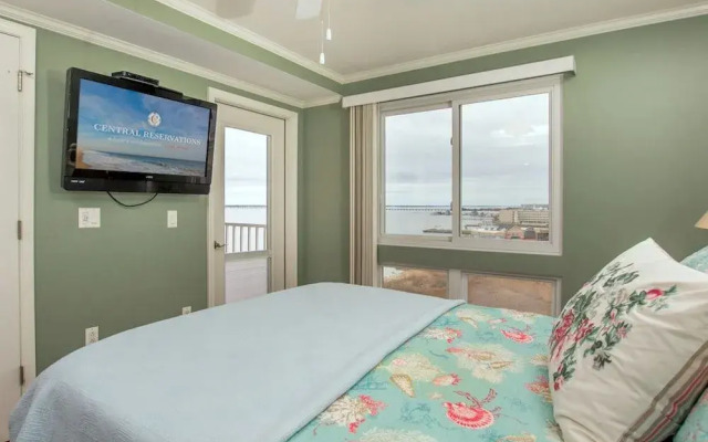 Makai 616 (bay View)