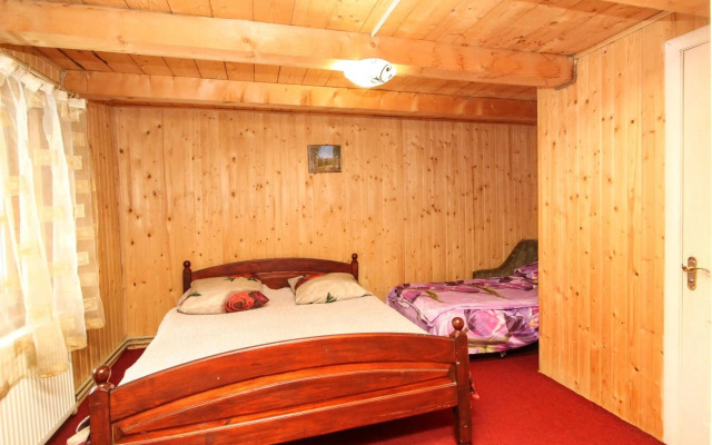 Окремий еко-котедж "Попівун"