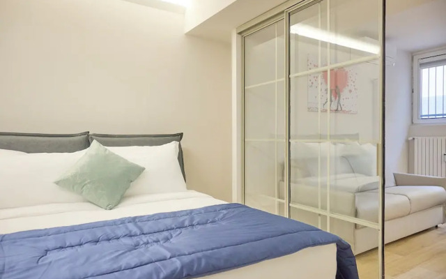 Milan Retreats City life