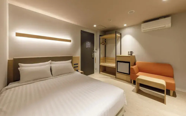 Nishitetsu Hotel Croom Bangkok Silom