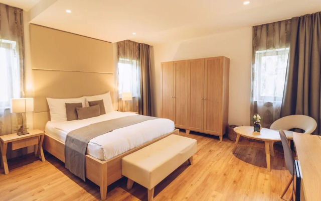 Tri lučke hotel & restaurant