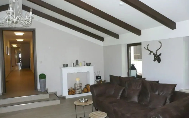 7 Bergschlossl Comfortable Holiday Residence