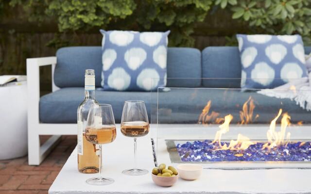 The Christopher, The Edgartown Collection