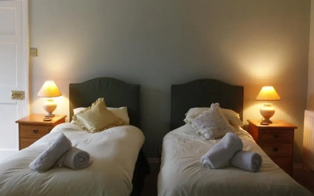Trelough House B&B