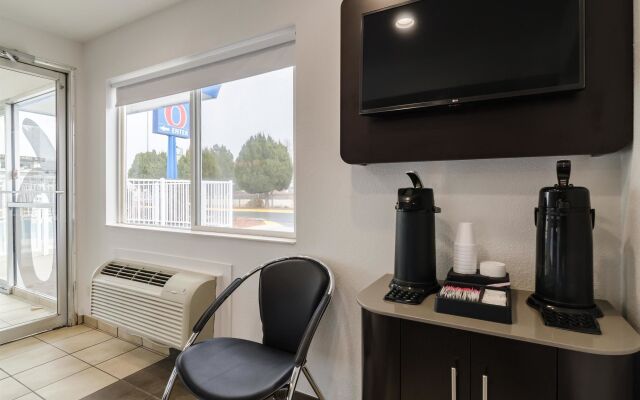 Motel 6-North Platte, NE