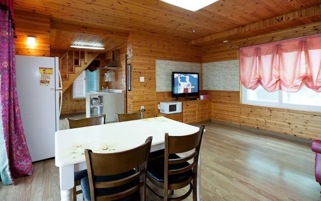 Laviche Pension