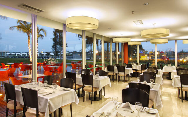 Howard Johnson Resort Spa and Convention Center Lujan