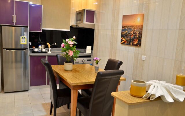 Clemence Hotel Suites