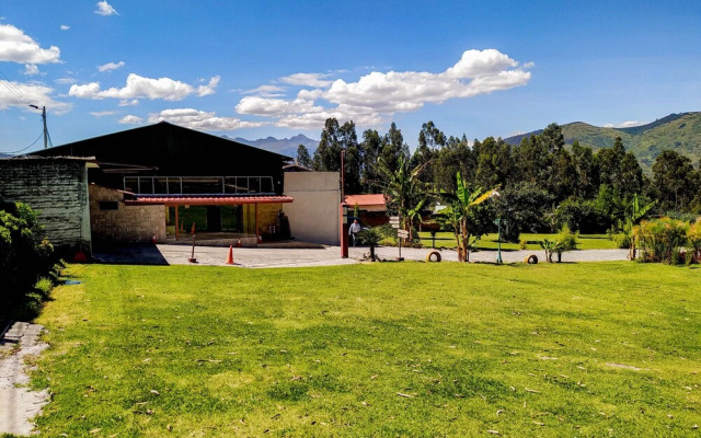 Ficus Lodge