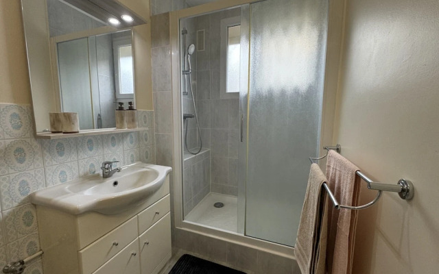 Apartment Near Le Mans Circuit