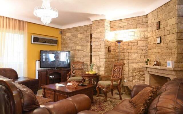 Piraeus Residence