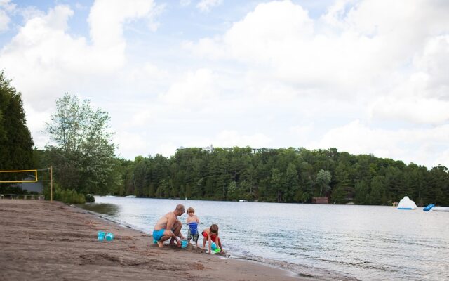 Clevelands House Resort Muskoka