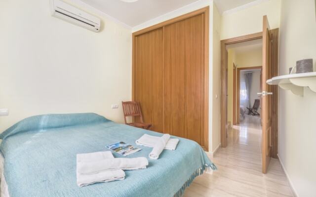 Bungalow - 3 Bedrooms with Pool and WiFi - 105003