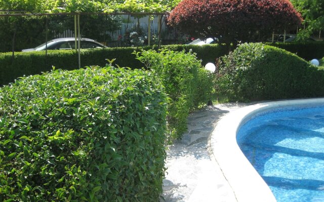 Villa Aurora