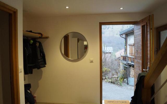 Chalet soFlo -4 FLOCONS OR - 3 Vallées - Saint-Martin-de-Belleville-9personnes-130m2