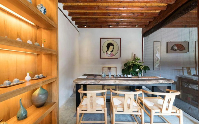 Dali Old Courtyard Boutique Inn