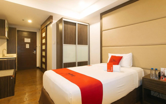 West Avenue Suites