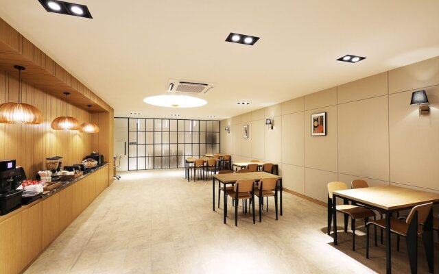 Mari Hotel Chungju
