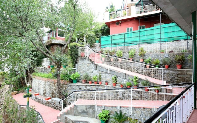 OYO 13404 Home Studios Mahal Farms Kasauli