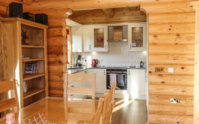Holly Lodge