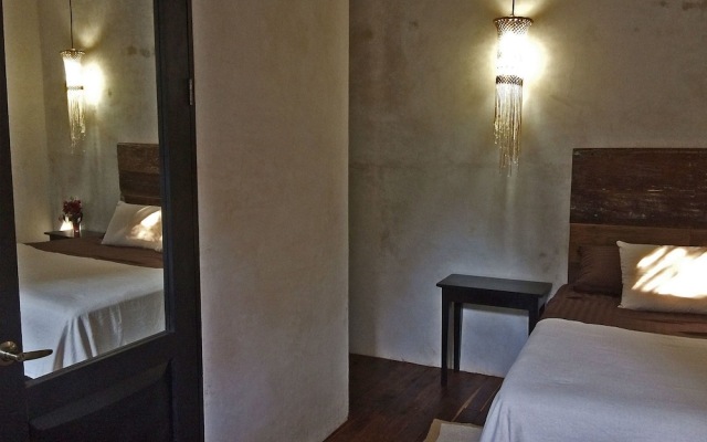 La Flor Casa Boutique