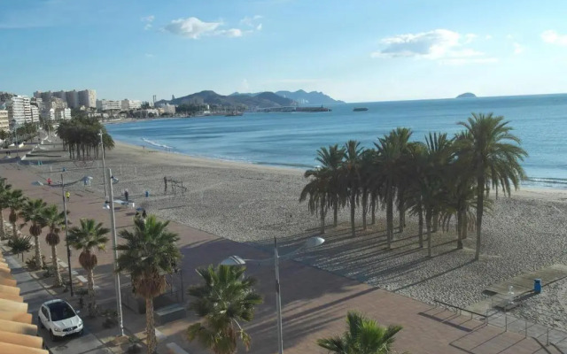 AR3B, Arsenal Barry, en primera línea