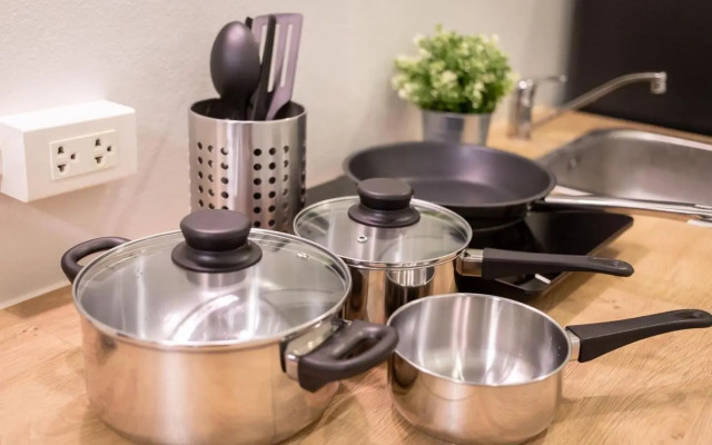 U1 Large 2 bed rooms BTS Udomsuk