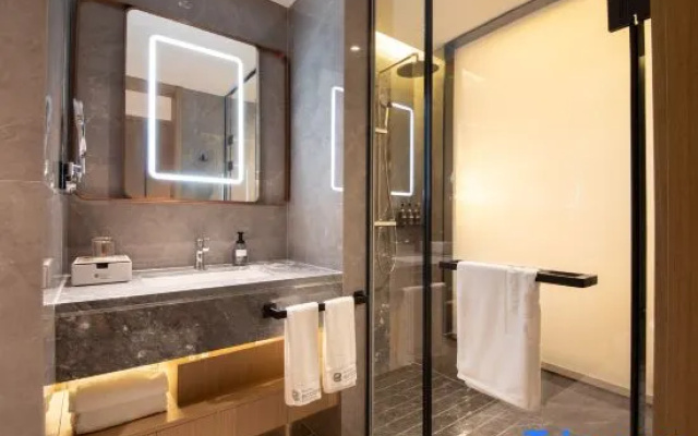 Ramada Encore Hotel (Wuhan Wangjiawan Yulong Road Subway Station Shop ) – Bathroom – Wuhan