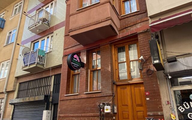 Casa De Frida's Boutique Hotel