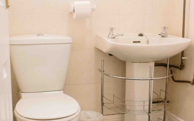 The Chadwick Holiday Flats