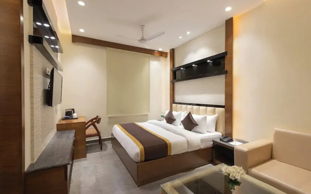 Click Collection Sparsh, Bareilly