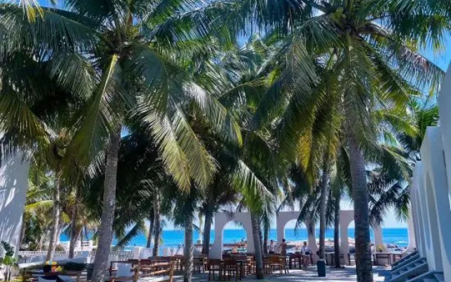 Floral Hotel·Wenchang Yunjuanyunshu Seascape  Hotel