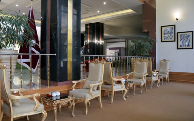 Pardisan Hotel
